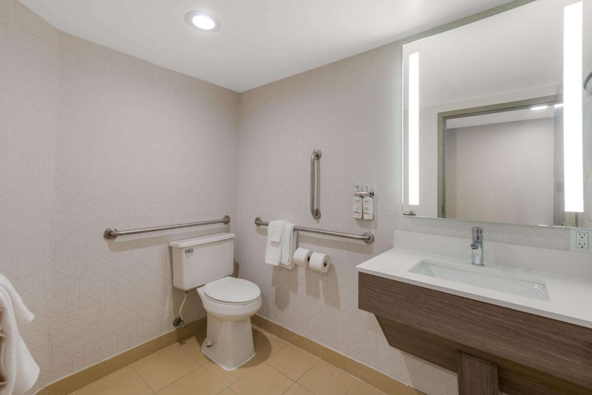 Holiday Inn Express Hotels- Hampton By Ihg Экстерьер фото