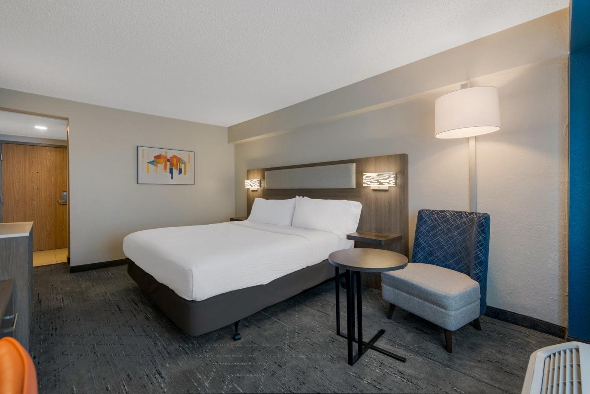 Holiday Inn Express Hotels- Hampton By Ihg Экстерьер фото